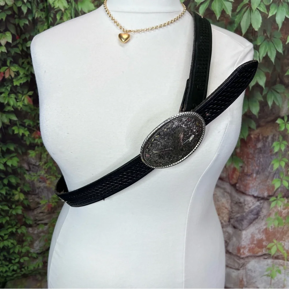 VINTAGE WESTERN BELT Black Leather Rodeo w/Eagle Head Buckle, Made in USA, 50